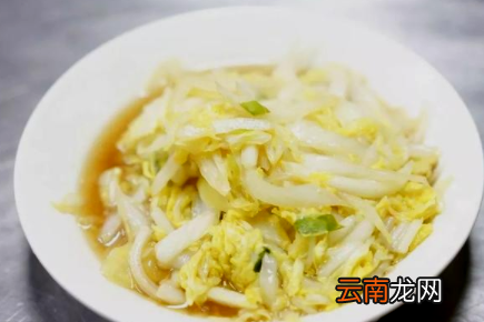 炒白菜怎么炒才好吃，怎么炒白菜好吃又簡(jiǎn)單視頻