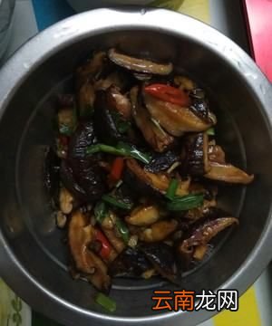 怎么炒干蘑菇，紅菇干怎么燒好吃