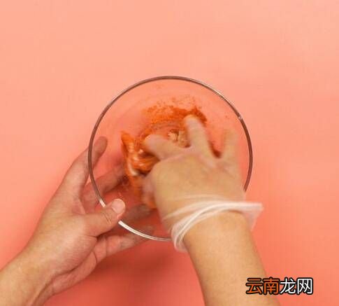 炸雞排的做法，炸雞排怎么腌制都放什么調(diào)料好吃