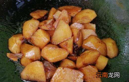 炒土豆塊怎么做好吃，炒土豆塊怎么炒好吃又簡單