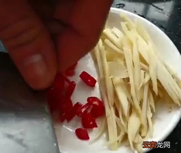 菜干怎么炒好吃，菜干炒肉怎么做好吃又簡單