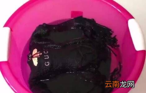 圍巾怎么清洗，自己織的圍巾怎么晾曬